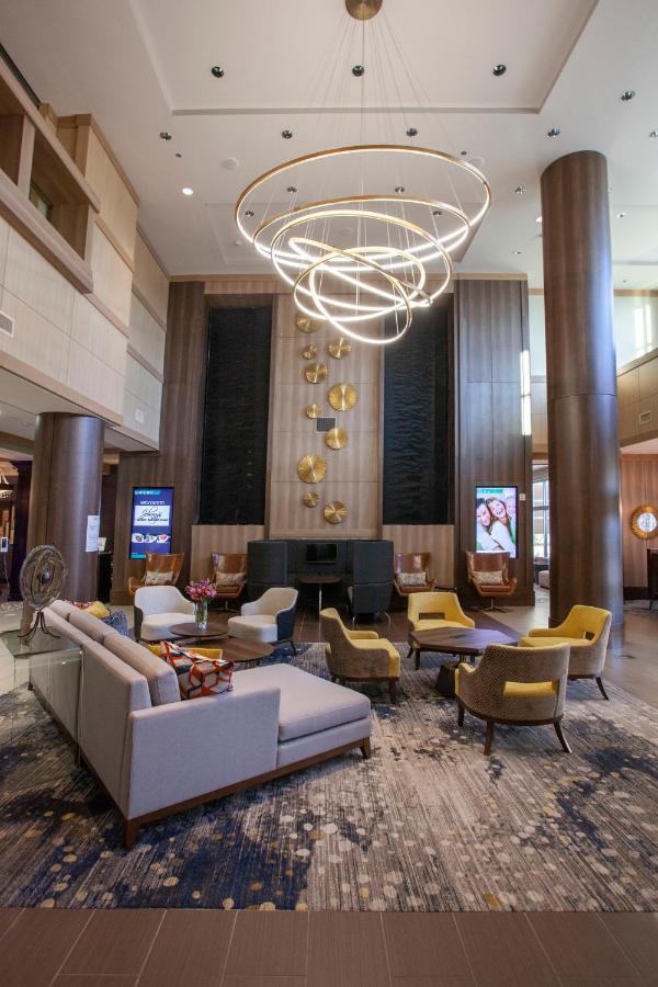 Отель Crowne Plaza Shenandoah - The Woodlands Area By Ihg Экстерьер фото